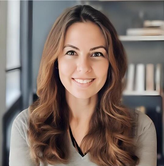 Lauren Tate